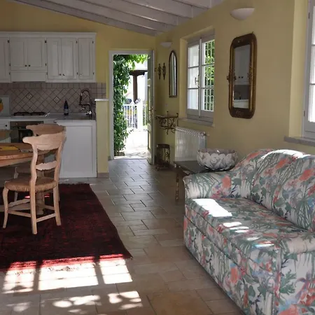 Casa Gialla